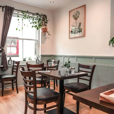 Bed and breakfast Endeavour, 5*