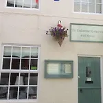 The Endeavour Restaurant With Bed & Breakfast 5*
