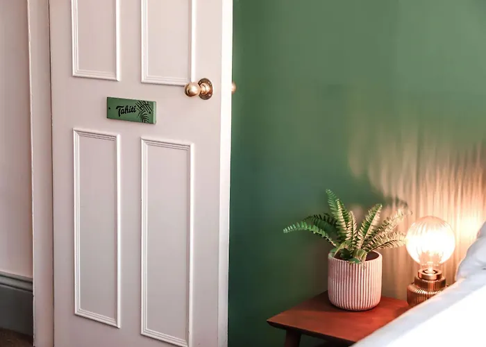 Bed & Breakfast The Endeavour Restaurant With Staithes